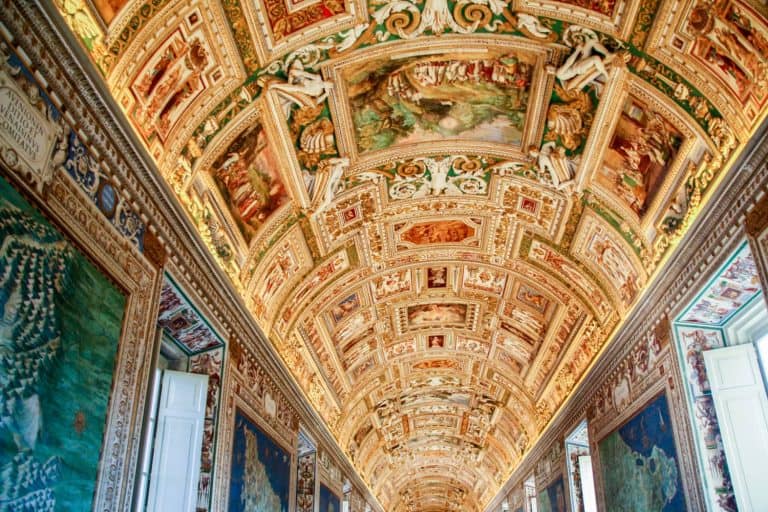 Is it Worth Visiting the Vatican Museum in Rome? - Walled City Truths