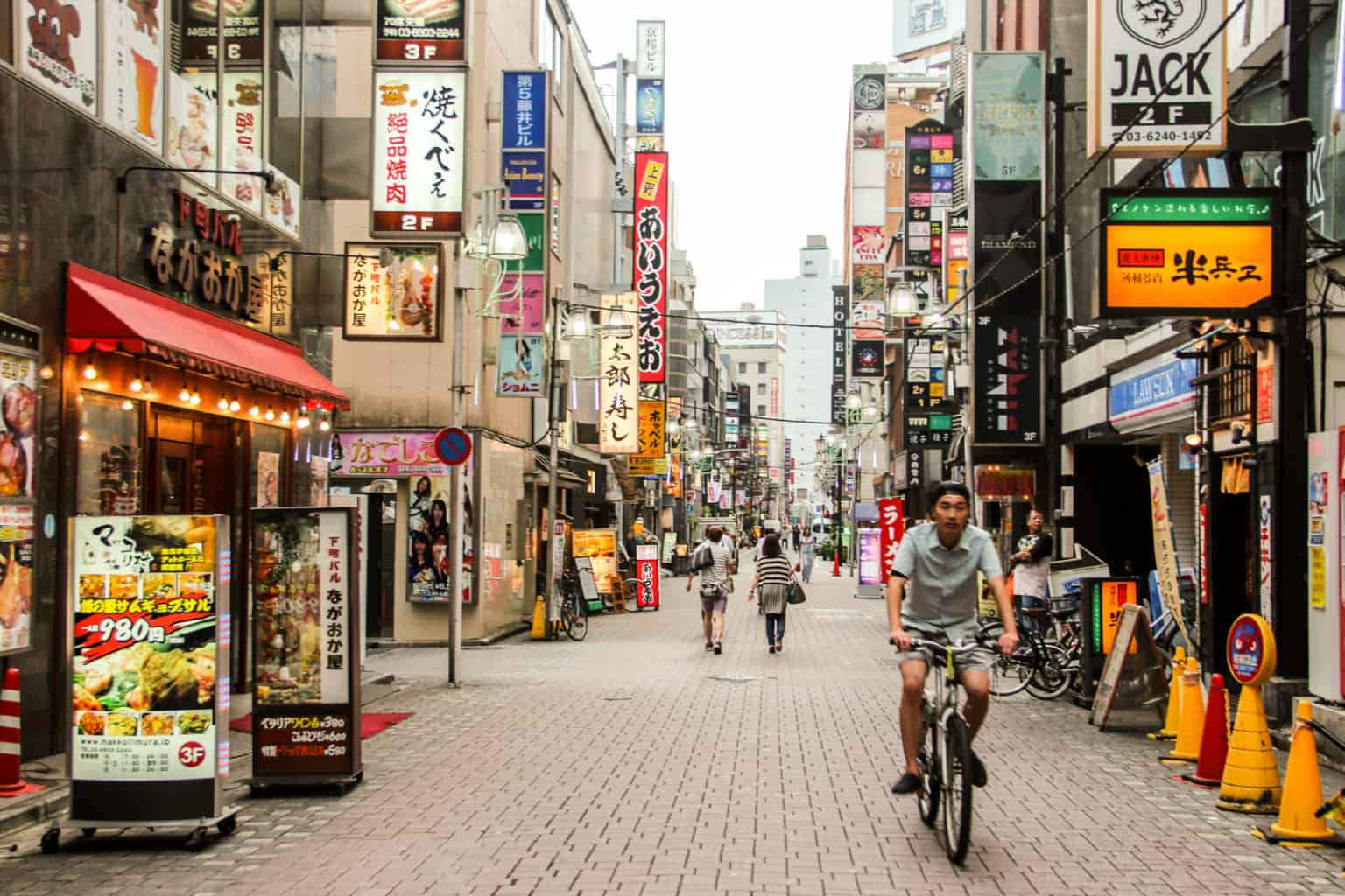 How Much Does It Cost To Travel In Japan? Budget Trip Tips